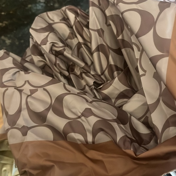 BRAND NEW COACH UMBRELLA - Picture 2 of 6